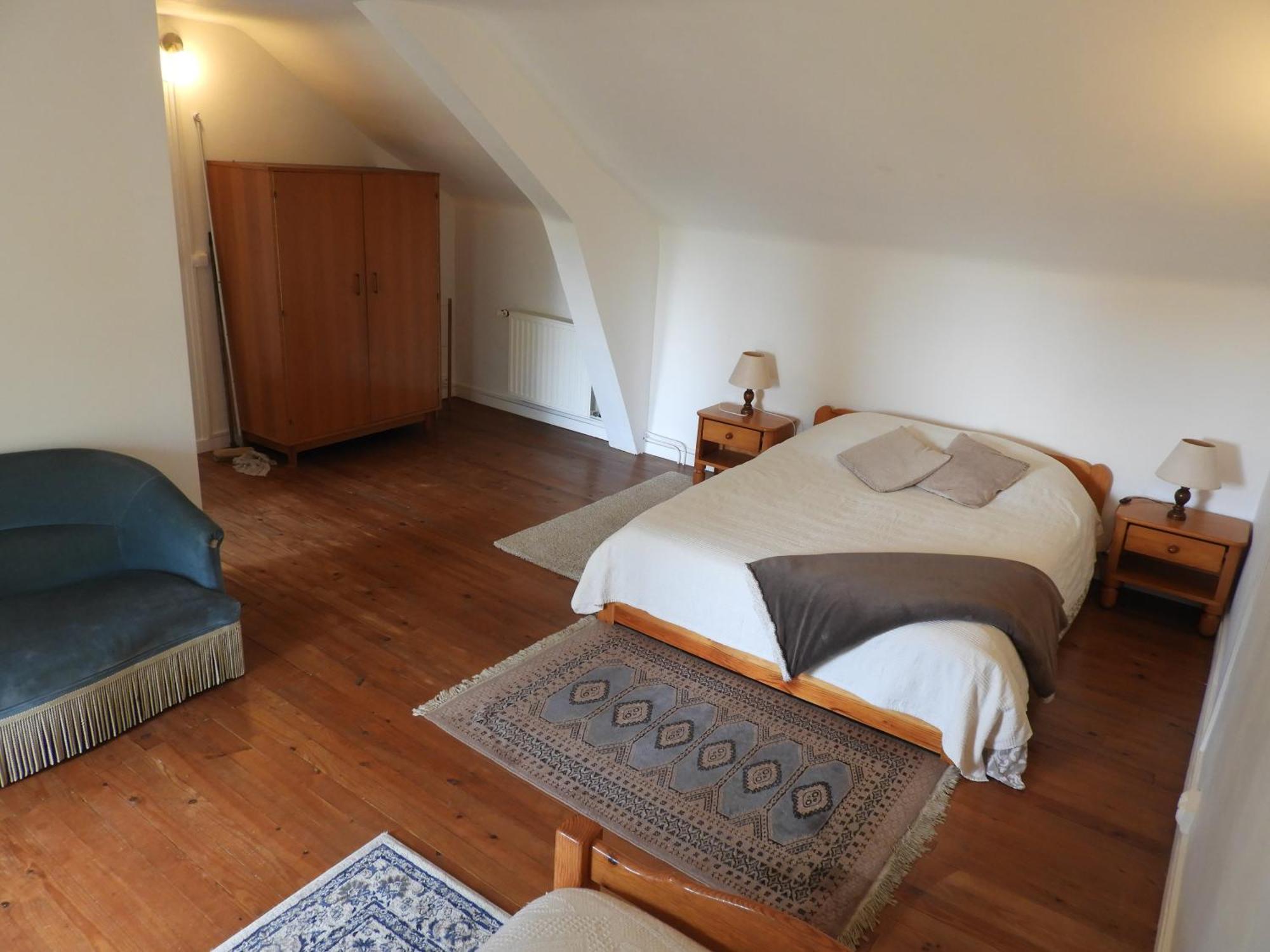 Holiday home Nature A De Brain La Chapelle-de-Brain